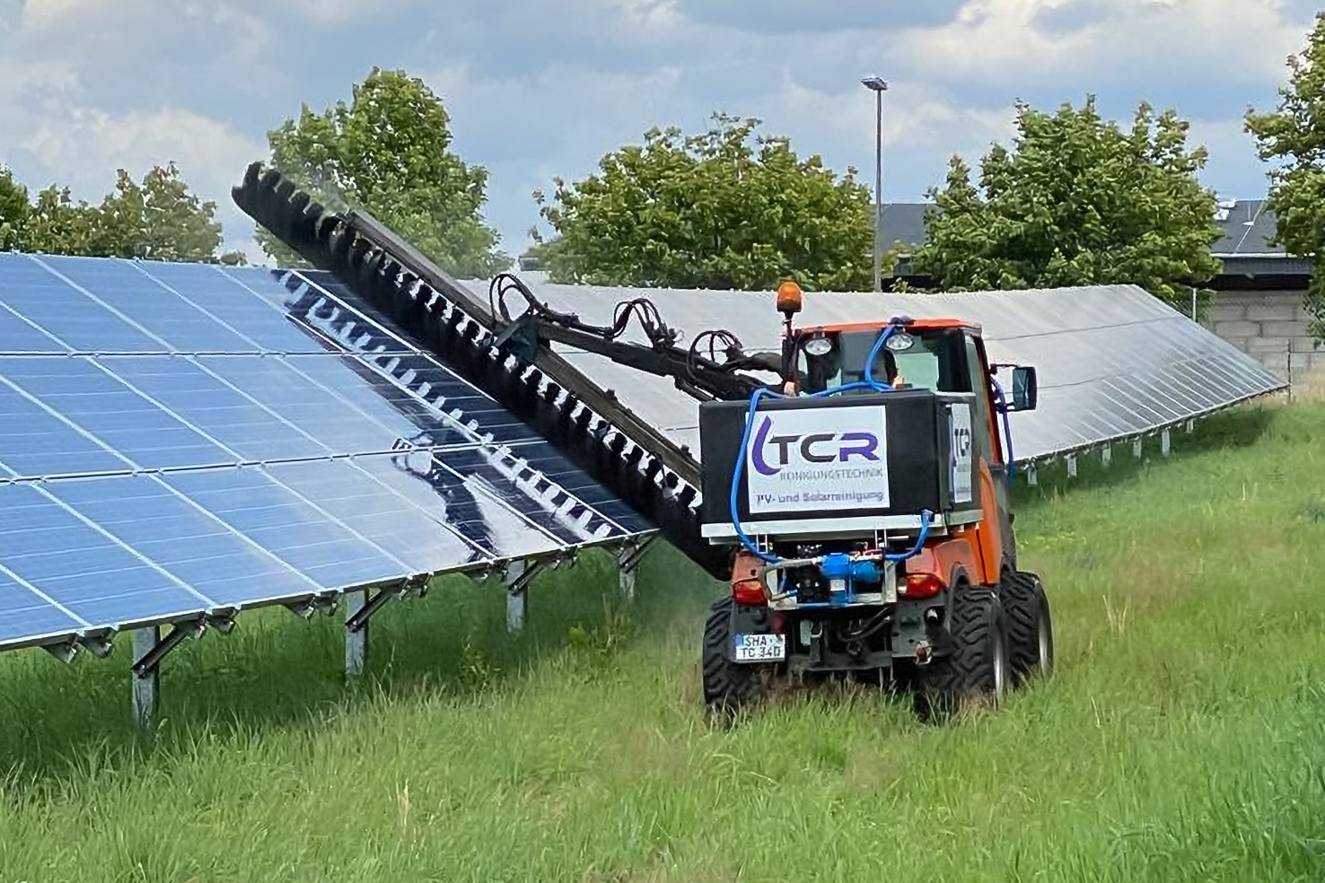 Photovoltaik- und Solaranlagenreinigung